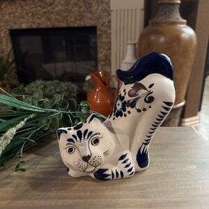 Tonala Mexico Butt Up Stretching Cat Figurine.